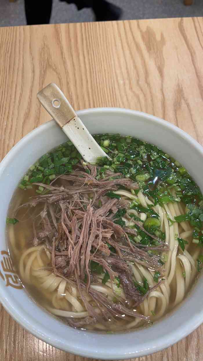 张拉拉兰州手撕牛肉面(启帆路店)-"中了霸王餐,这家一看就是走品质