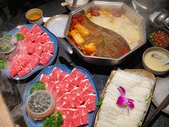 厚切安格斯雪花牛肉-新草堂锅物料理(泉城路店)