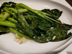-闫府私房菜(经四路万达店)