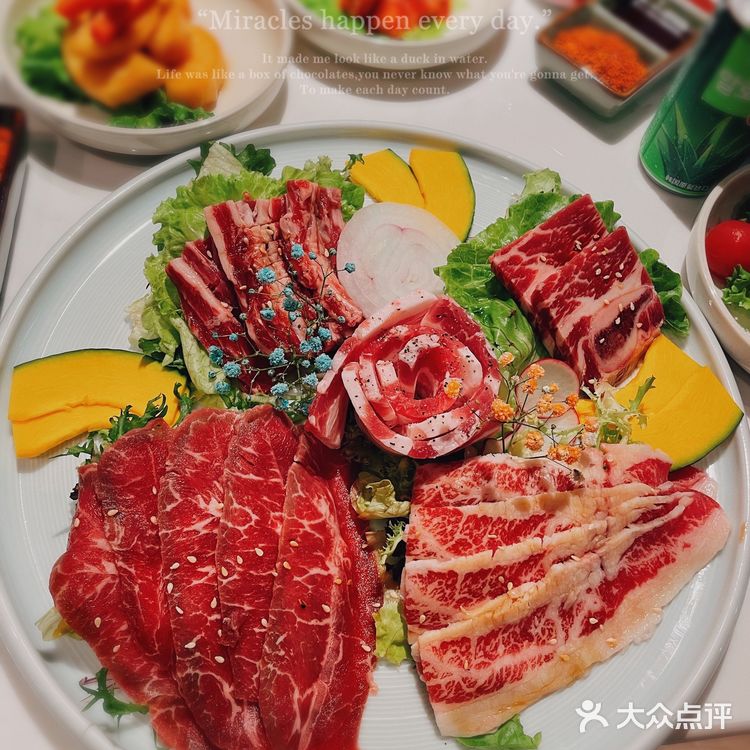 只要3折的烤肉，吃肉肉吃到撑，还不冲🐛🐛🐛吗？