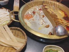 鸳鸯锅-欧阳小姐在成都(爱琴海店)