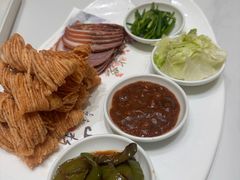 -梅利汴京烤鸭•开封豫菜地标店(东大街店)