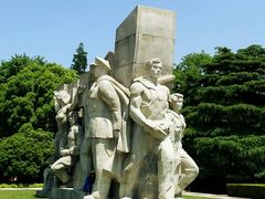 -上海市龙华烈士陵园