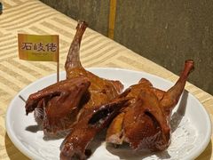 招牌烤乳鸽-石岐佬中山菜馆(张溪店)
