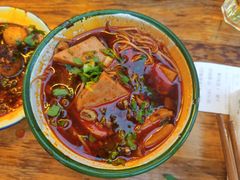 -拈签一笑黄牛肉辣卤串串