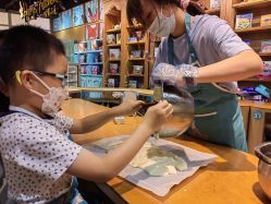 -Harry's Kitchen哈里小屋(上海大悦城店)