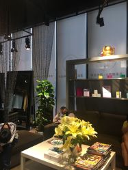 -Kraemer Paris  苏豪路易士·嘉玛发廊