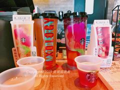 -星巴克(杭州桐庐利时广场店)