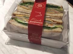 -巴黎贝甜(常德路店)