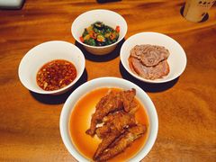 -李犟大爆鳝面·手工蟹黄包(湖滨西湖店)