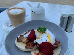 -The Sunny Side Cafe Station 1