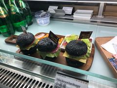 -奇醜的猴子咖啡(财信广场店)