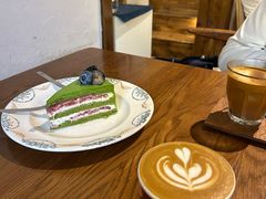 抹茶树莓奶油蛋糕-竹子咖啡bamboo coffee