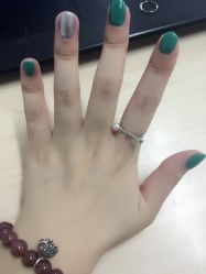-进巍美甲美睫店