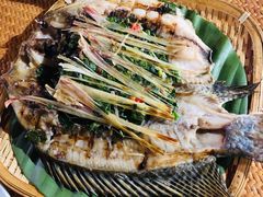 -傣泐金湾餐厅