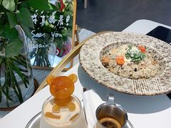-露露家咖啡店