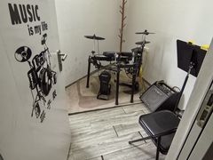 -缪斯琴行英皇小提琴.钢琴.吉他(张江店)
