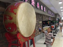 等位区-钟掌勺忘不了地道湘菜(新天地假日广场店)