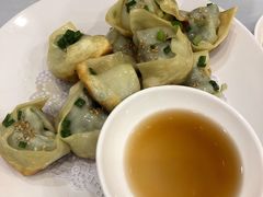 生煎馄饨-小实惠嘉(威海路店)
