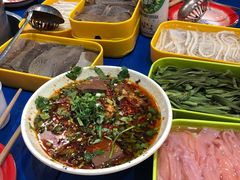 -马路边边麻辣烫联盟路店