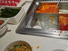 -海底捞火锅(曼巴特广场店)