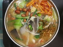 -红鼻子桂林米粉(金唐新光界店)