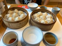 -馋三尺蟹粉小笼(人民广场店)