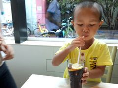 -必胜客(武汉欢乐谷店)