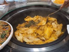 -人民公社铁锅炖·东北菜(卫国道店)