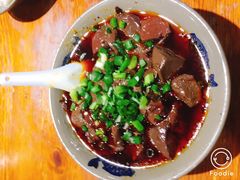 -杨三娘跷脚牛肉(羊子山西路店)
