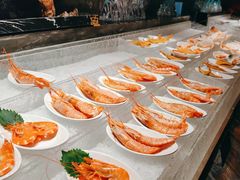 -雍容荟帝王蟹活龙虾展台自助(IFS黑金店)