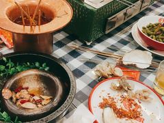 -雪熊哈尔滨烧烤·精酿啤酒·砂锅(中央胜境店)