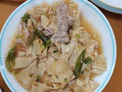 -鹤乡东北菜(崮山路店)