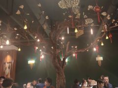 -梧桐树下(云锦世家店)