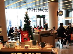 -星巴克臻选(上海合生汇1F店)