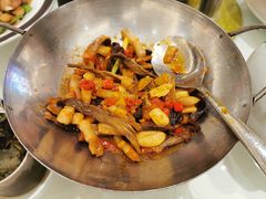 -云庭汇·粤菜海鲜(东盟盛天地店)