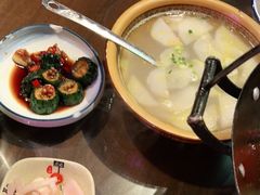 -富正毅三下锅·湘西韵味(天门山索道店)