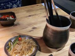 -湊湊火锅·茶憩(杭州湖滨银泰in77店)
