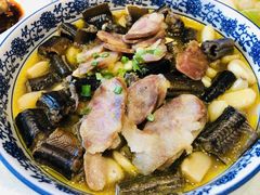 腊味蒸鳝筒-翠山·映月湖景餐厅(映月湖公园店)