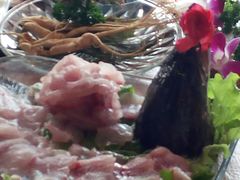 -大匠工房古船木艺术餐厅·猪肚鸡专门店(长白仙岛店)