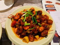 全味虾球-巴厘龙虾·榜首油焖大虾(音乐学院·沿江酒馆店)