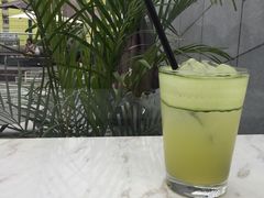 -UNI UNI(环亚凯瑟琳店)