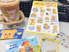 -瑞幸咖啡(大连罗斯福广场一层店)