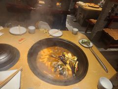 -万里闯关东铁锅炖菜馆(高新旗舰店)