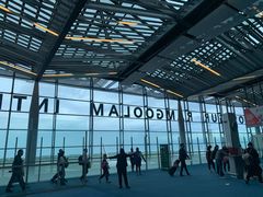 -西沃古尔·拉姆古兰爵士国际机场