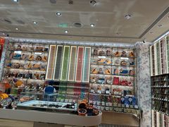 -VENCHI 闻绮(上海佛罗伦萨小镇店)