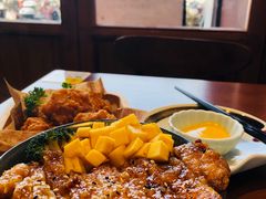 -8PINTS八品脱·日料·烧鸟·精酿小酒馆(莘庄店)