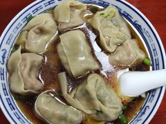 半菜半肉-古徽州馄饨店(宝安路店)
