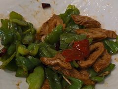 -海派美食·家宴海鲜青岛菜·石锅鲽鱼头(东方城店)