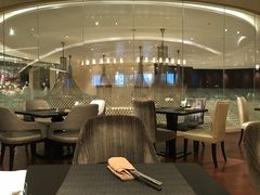 -乐咖啡西餐厅(太湖皇冠假日酒店)